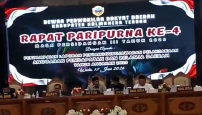 DPRD Halteng Gelar Sidang Paripurna IV, Bupati Sampaikan LPP APBD 2025