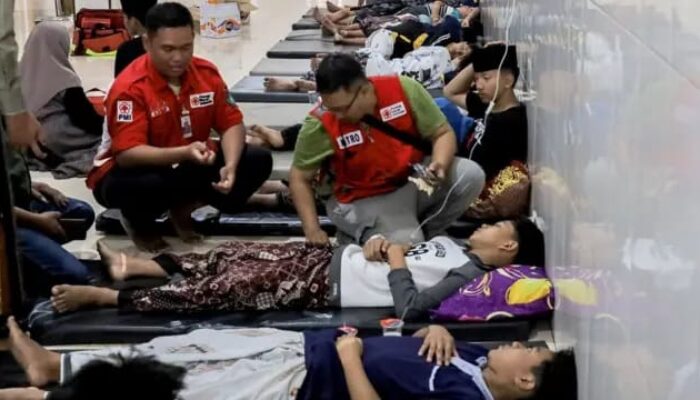 MBG Disorot, Rakyat Bertanya! Siapa Mengawasi Jika Semua Punya Dapur?